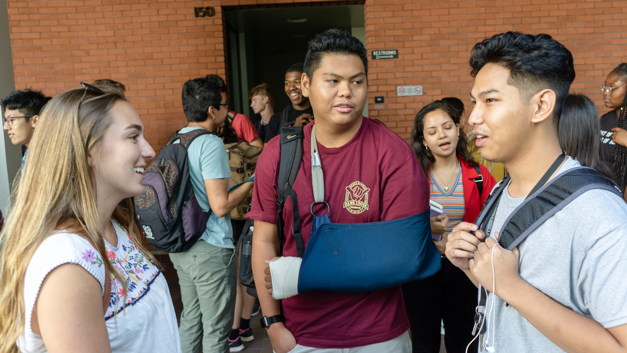 Students in conversation on the 1st day of class, Fall Semester 2018. Art 110, Introduction to the Visual Arts at Long Beach State University